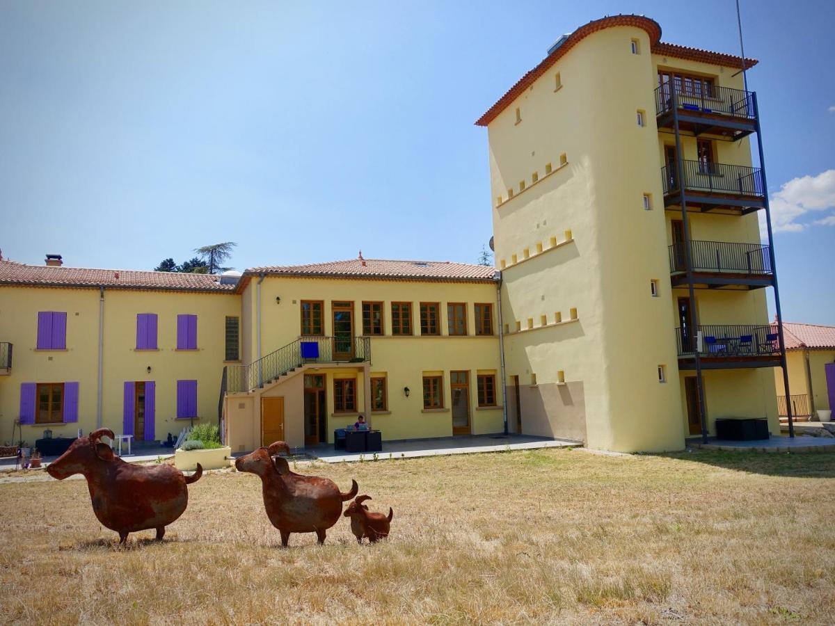Chateau Ferrassieres Exterior photo